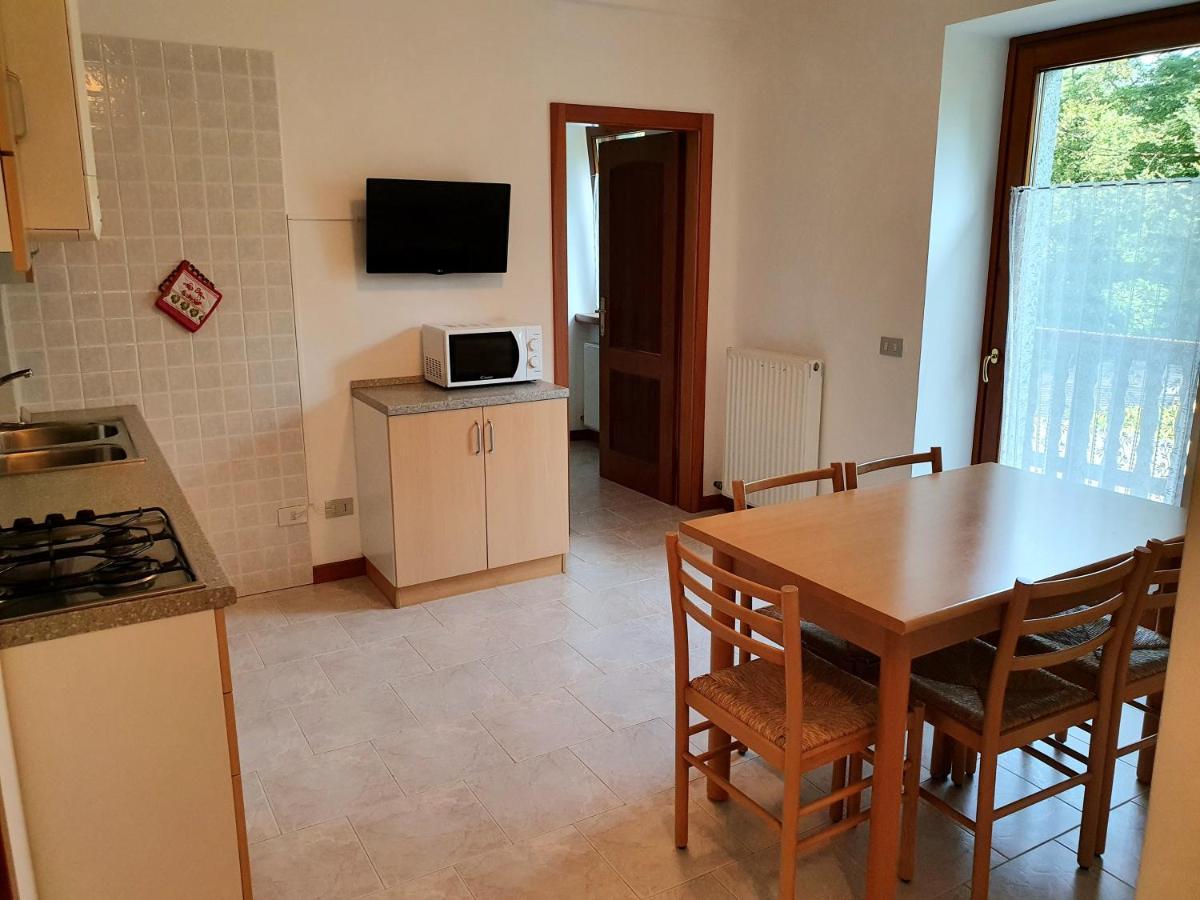 Villa Paradiso Parolari Tenno Bagian luar foto