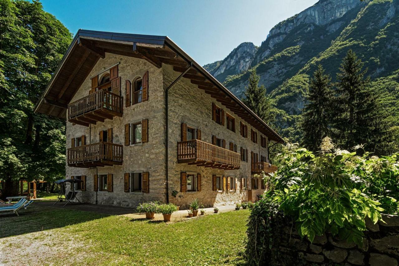 Villa Paradiso Parolari Tenno Bagian luar foto